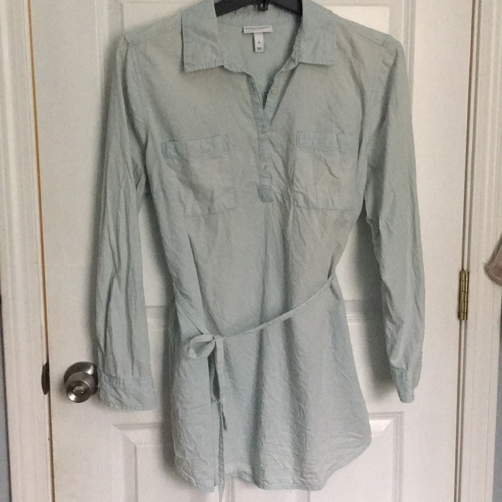 Liz Lange Maternity top